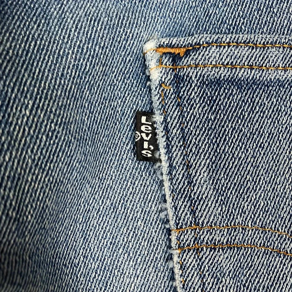 Vintage Levis Jeans Mens Fits 36x27 517 Blue Bootcut Black Tab Patched 80s 90s